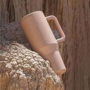 HydroJug Matte Blush Pink Travel Mug with Handle